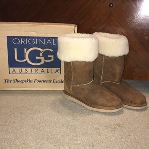 Like New! UGG Classic Tall Brown Boots